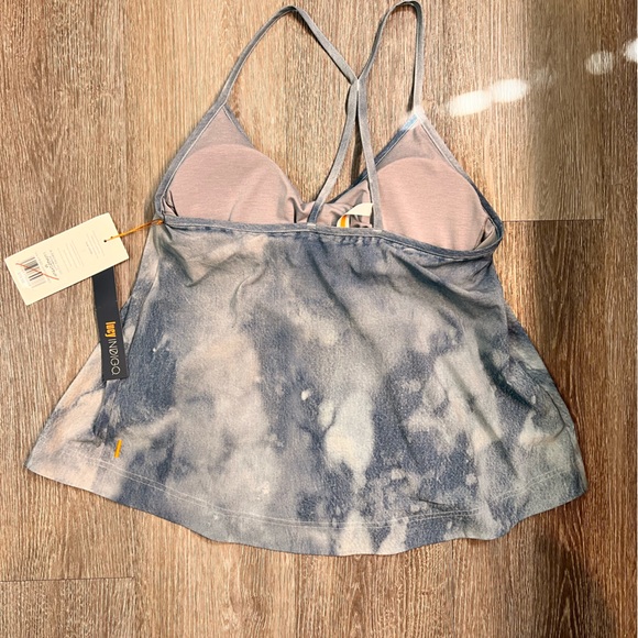 Lucy flowy tank top - Picture 2 of 4